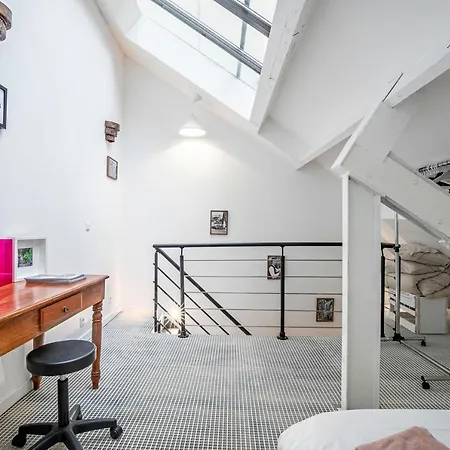 Apartment Loft Lumineux Au Coeur Du Marais