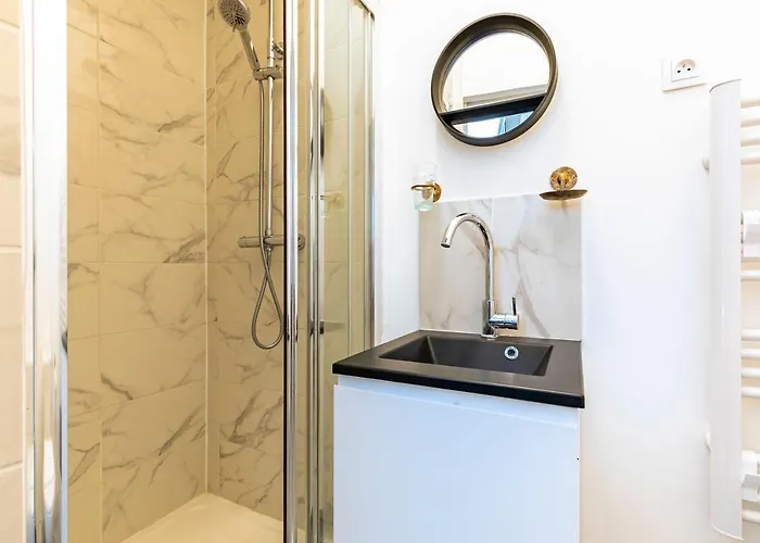 Comme A La Maison Apartment *